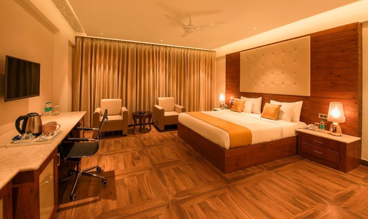 White Lotus Hotel Udupi Exterior photo